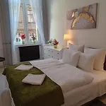 Palace Apartamento *