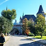 Palace *