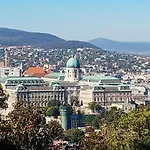 Palace * Budapeste
