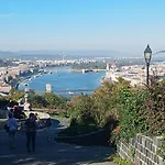 Palace * Budapeste