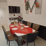 Palace Apartamento *